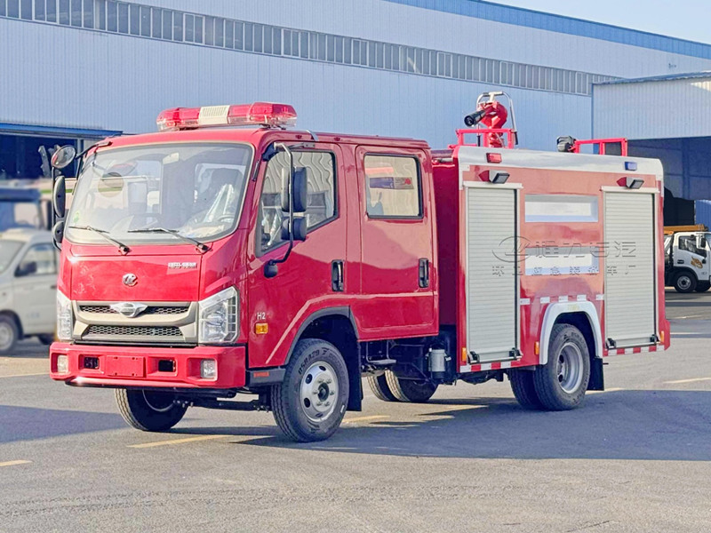 福田時代水罐消防車_2.6噸水罐消防車