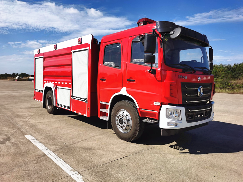 東風(fēng)華神泡沫消防車(chē)_8噸泡沫消防車(chē)